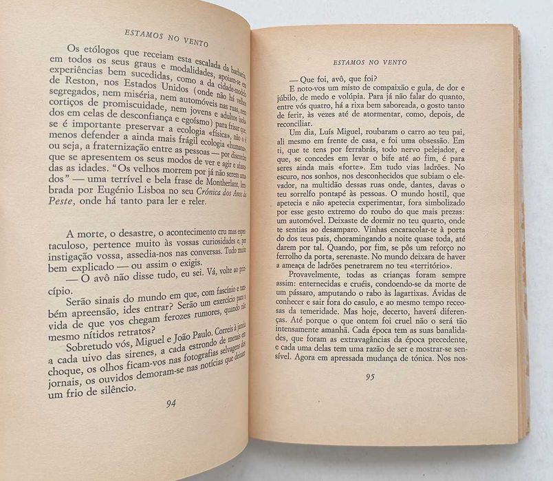 Fernando Namora, ESTAMOS NO VENTO. Livraria Bertrand, Lisboa, 1974. Em muito bom estado geral.