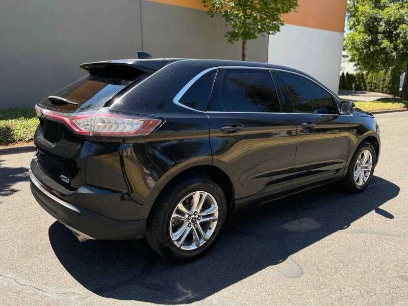 2017 Ford Edge Titanium