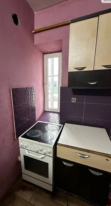 Продається кімната