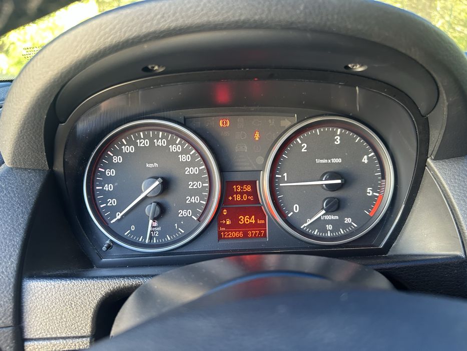 BMW X1 sDrive16d – 2013 – 123.000 km – Excelente Estado