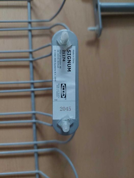 Cable Pass-Through / Cable Support64861404954369121