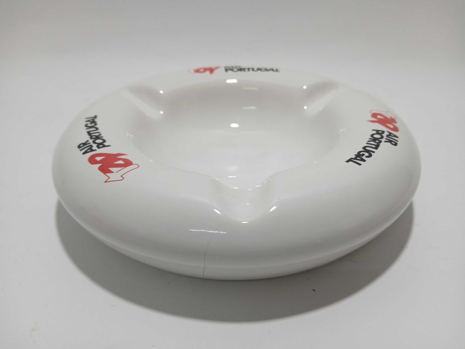 Cinzeiro TAP Air Portugal - Airlines - Ceramica Artecer V. N. Gaia
