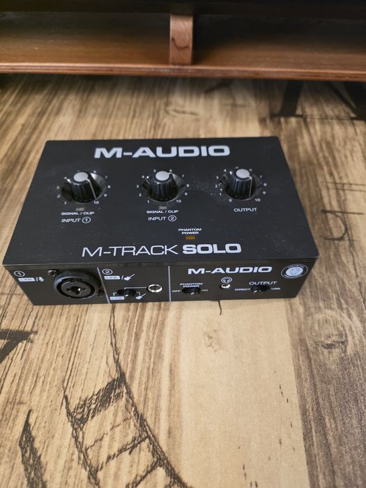 Аудіоінтерфейс M-Audio M-Track Solo / звукова карта