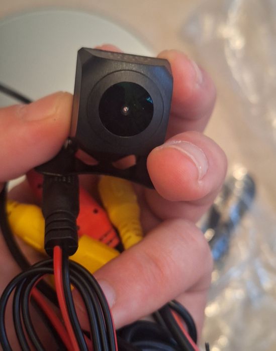 Rádio de carro com suporte e camera traseira