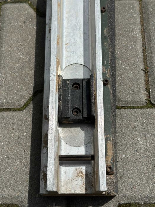 A333. Trzewik do szlifierki szerokotaśmowej 930 mm