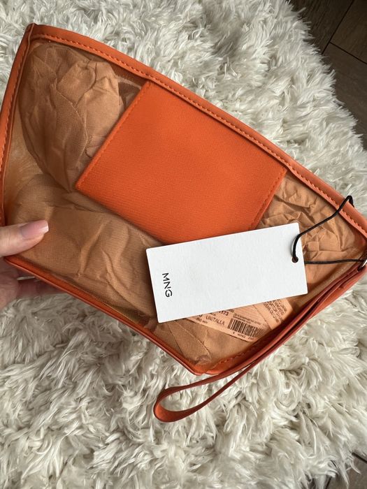 Косметичка Mango новая