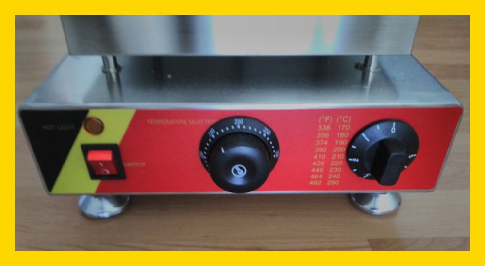 Máquina de Waffles Mickey Mouse Profissional Quase Nova