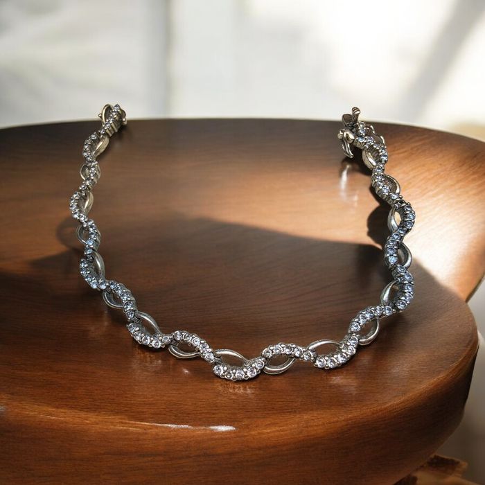 Apart. Srebrna bransoletka z cyrkoniami 925 próba.