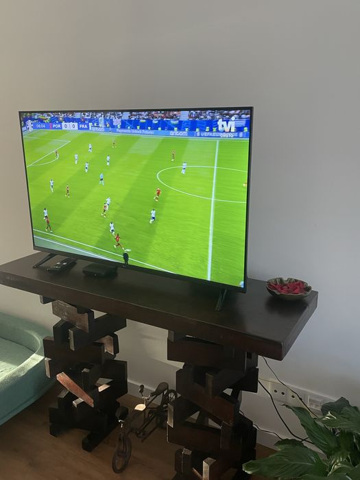 Consola Gato Preto em madeira de castanho