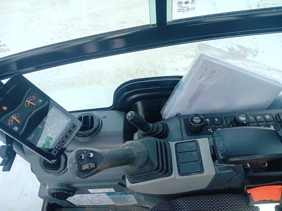 Minikoparka Cat 301.6 jak nowa 360godz. fabryczna gwarancja Klima full