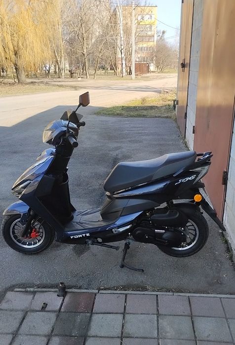 Скутер Forte jog