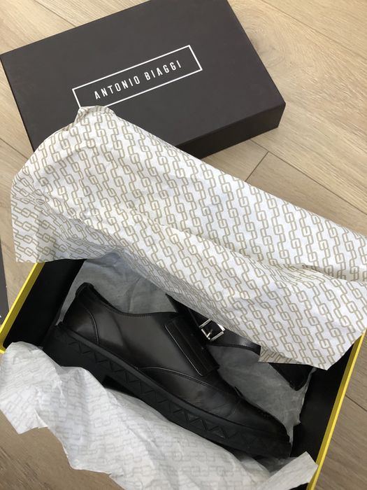 Взуття Antonio Biaggi жіночі 36 р