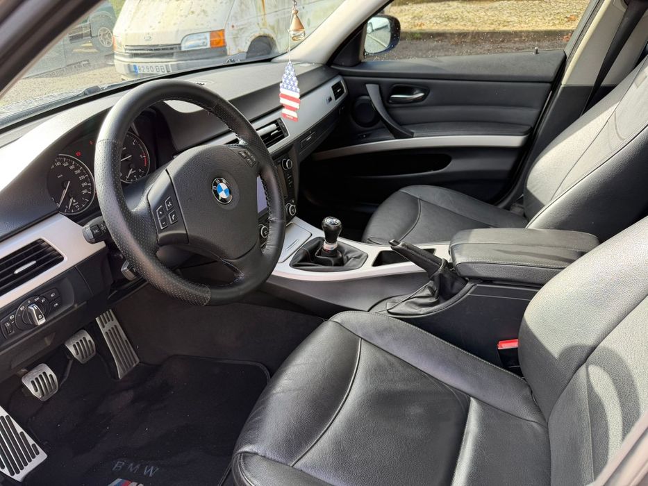 BMW 318 D touring sport M - 2008