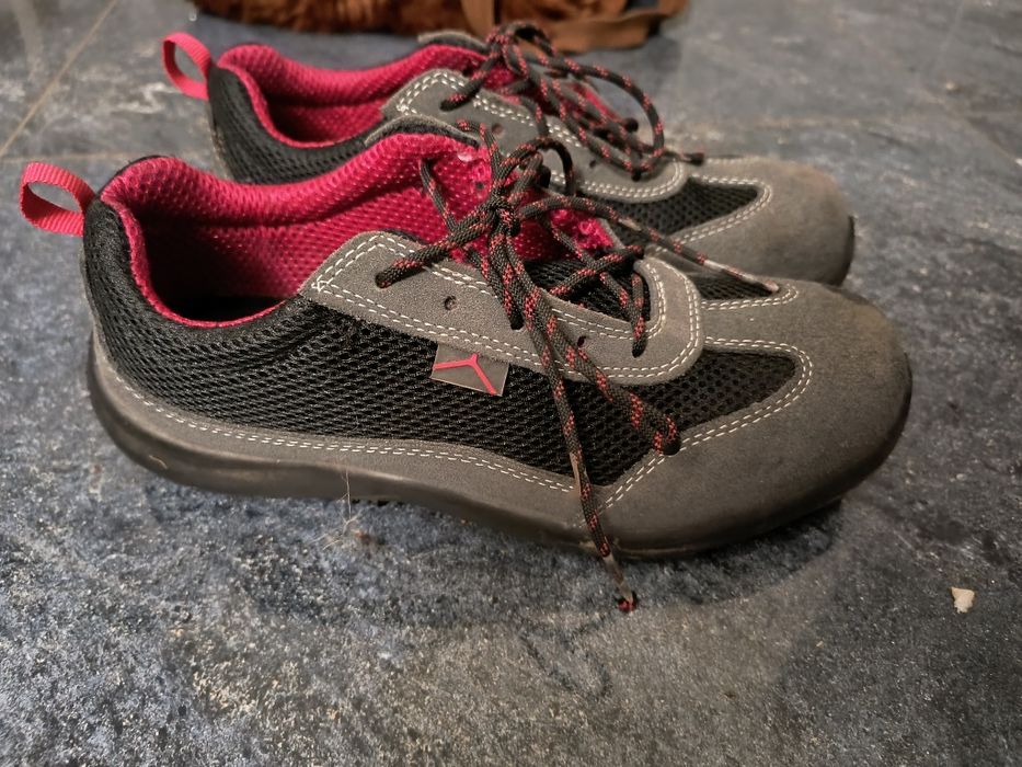 Buty robocze Delta Plus S1P rozmiar 39 stan bardzo dobry