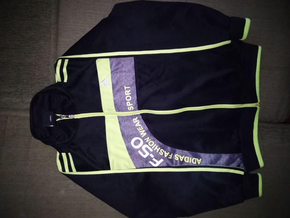 Кофта adidas на молнии