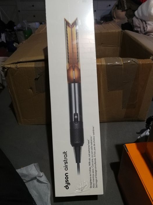 Sprzedam nową prostownice dyson