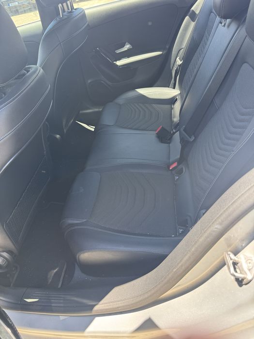 MERCEDES A180d Automático **Nacional** 120.000 KMS // 2019