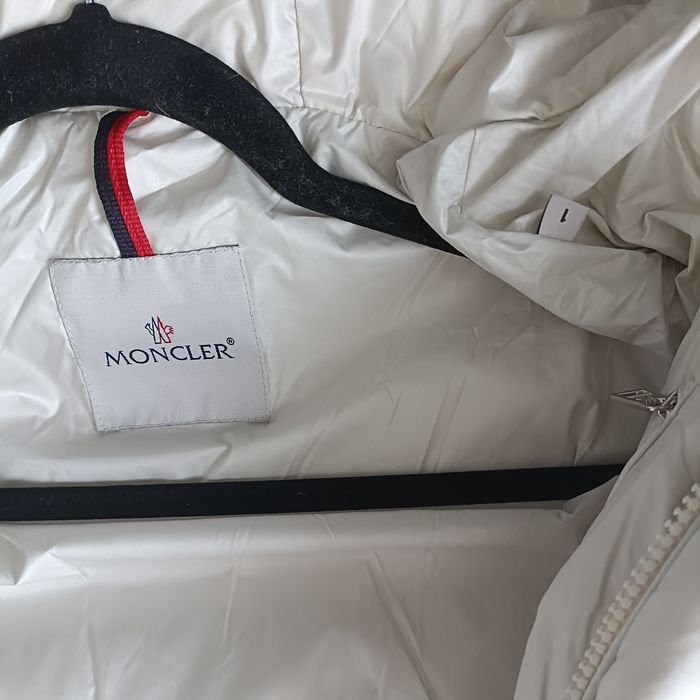 Moncler куртка S