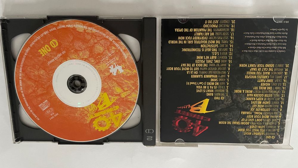 40 Chart Busters - 2 cd