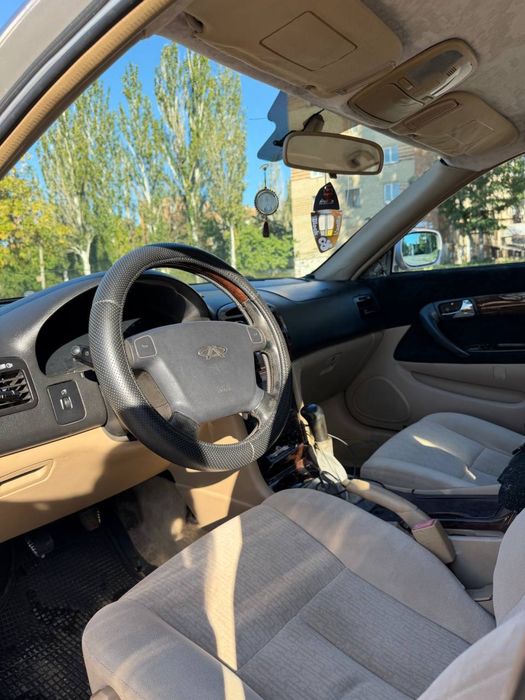 Продаю машину Chery Eastar