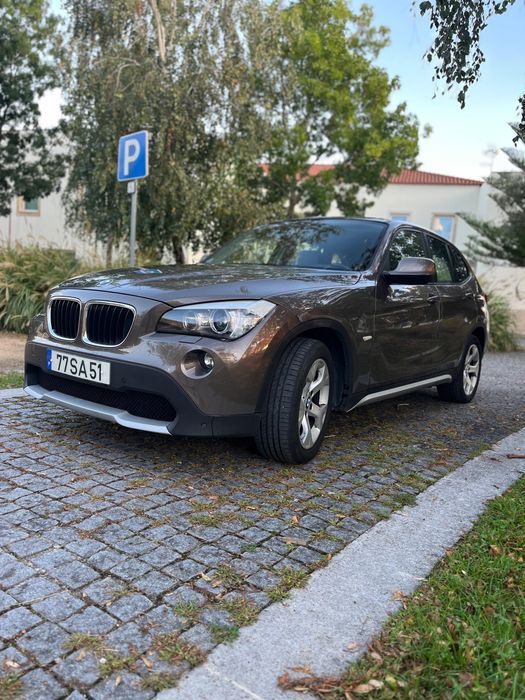 BMW X1 18D. — photo 2
