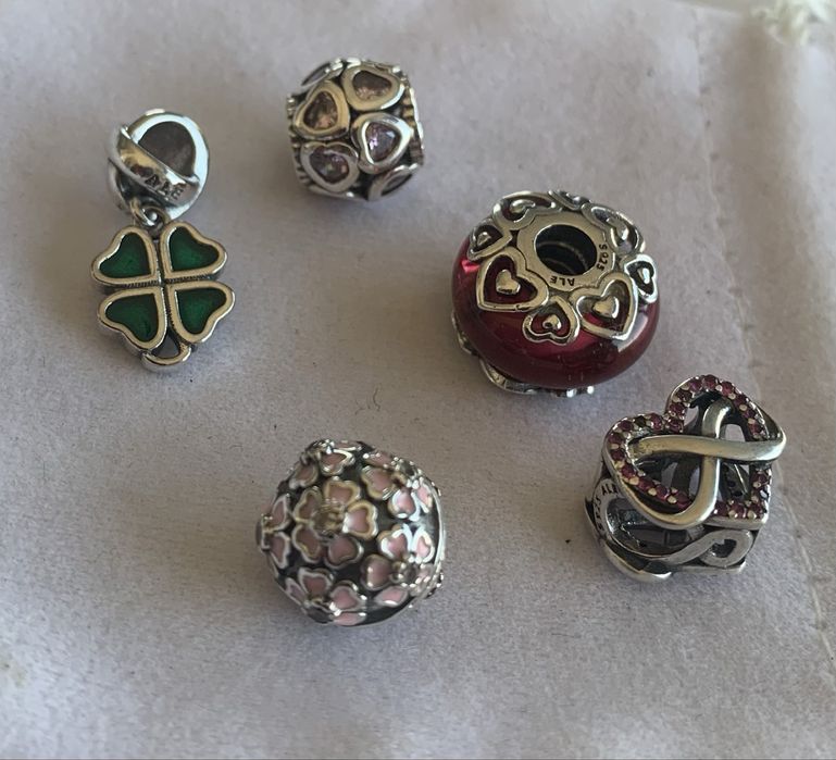Charms do bransoletki Pandora