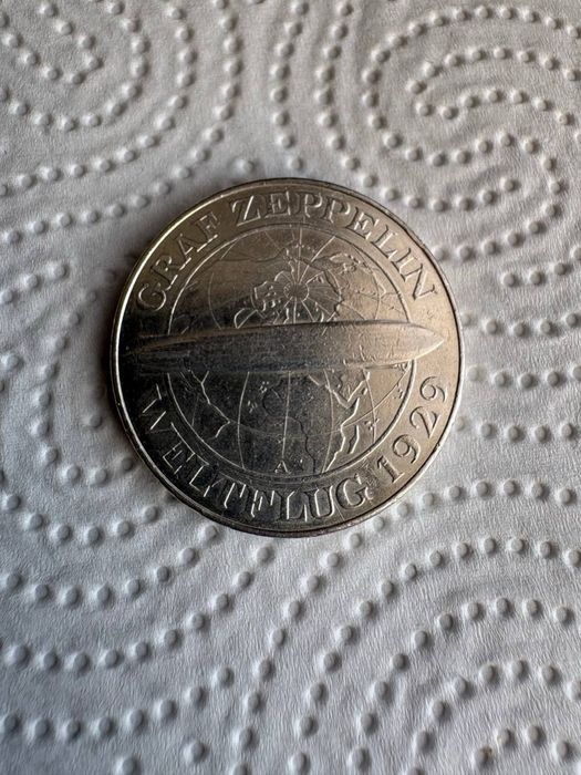 Масивна Рідкісна Срібна монета Граф Цепелін