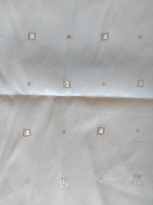 Obrus  130x180cm kolor beżowy