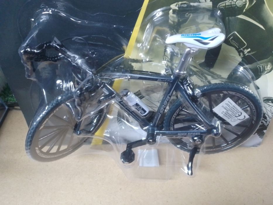 Miniaturas 1/10 bicicletas estrada