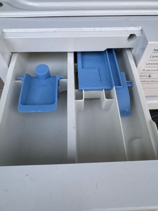 Para peças - Máquina lavar roupa encastrável 8kg 1400rpm A+++