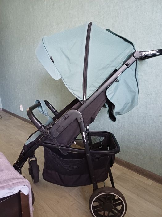 Продам каляску 4 baby Moody