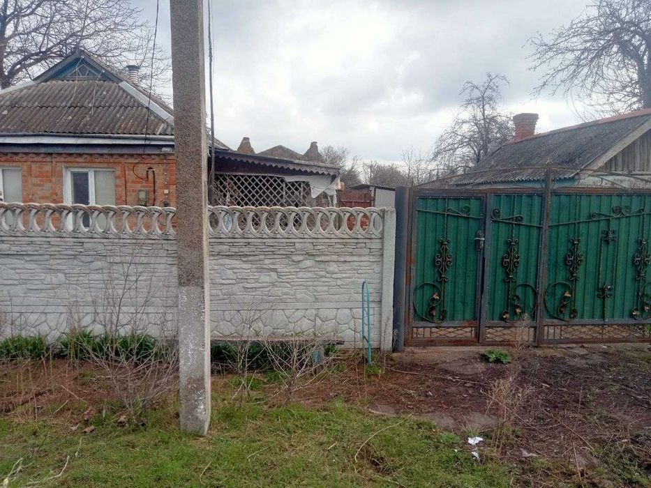 Здам будинок на довгострокове проживання всі питання по телефону Кіровоградська область Маловисківський район