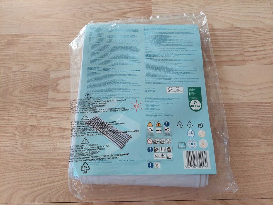 Materac do pływania