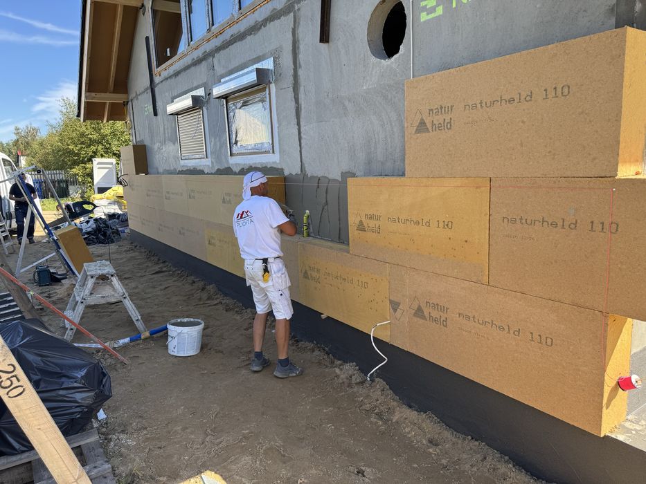 Elewacje i docieplenia budynkow