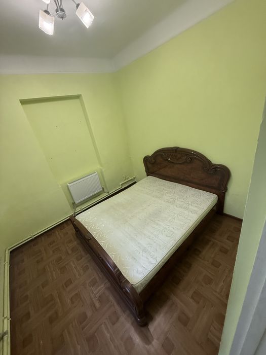Здам 2 кім центр міста ,  свій дворик !