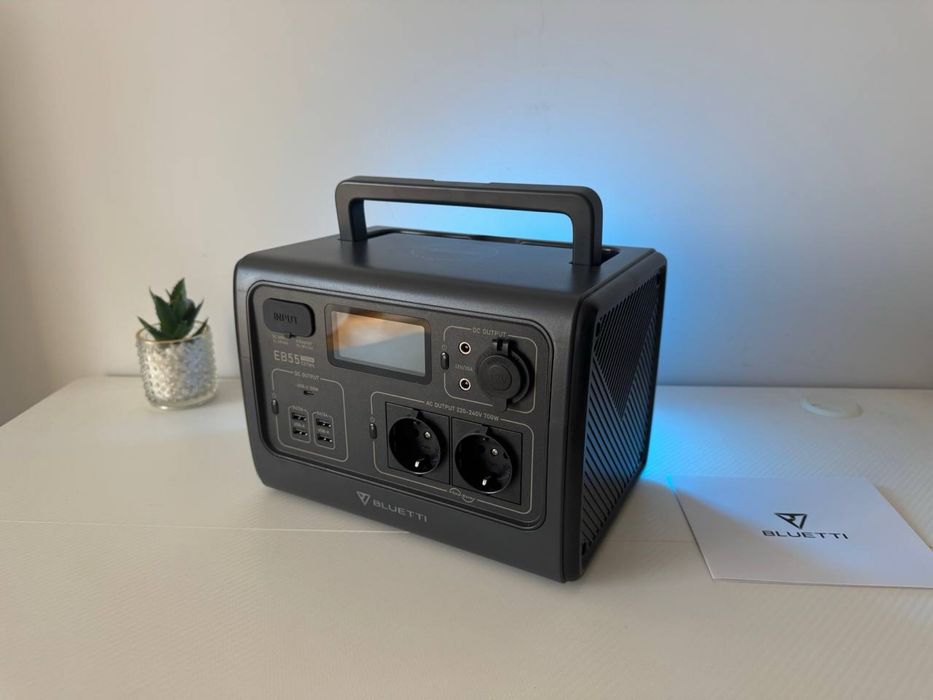 Bluetti EB55 — портативна електростанція