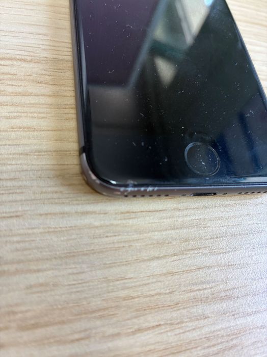 Apple IPhone 8 256gb bateria 78%