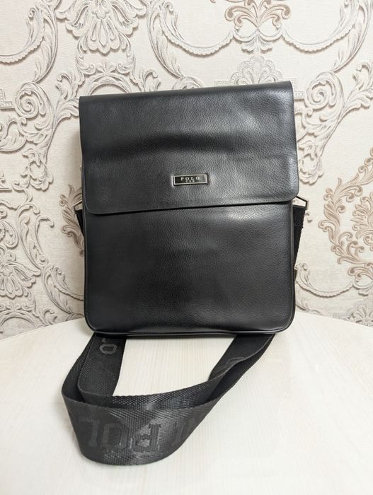 Барсетка чоловіча