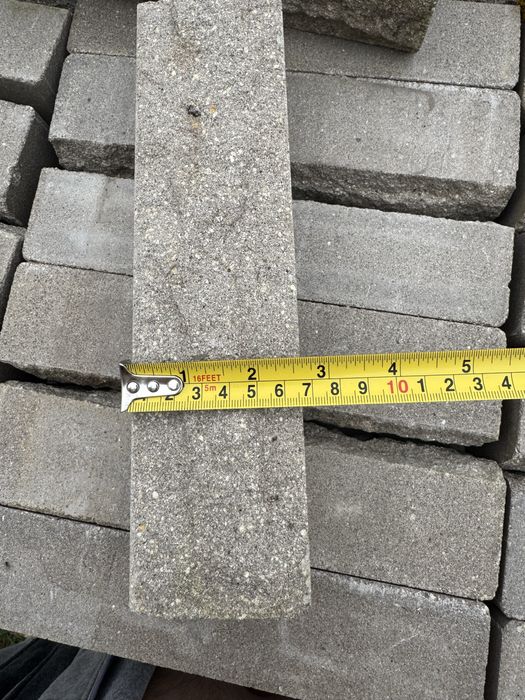 Цегла облицювальна скеля рваний камінь сіра