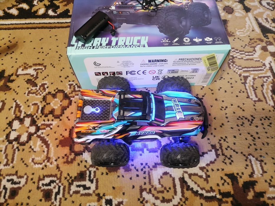 Машина на радіокеруванні rhybor rc monster truck 1:18