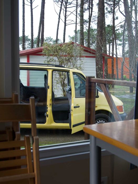 Mercedes Vito Camper Van / Surf Van – Cama – Pronta para Viagens