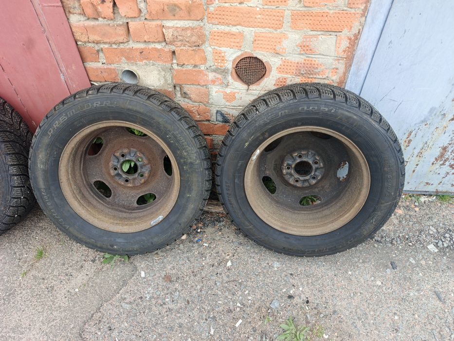 Шини диски 215х65х16.