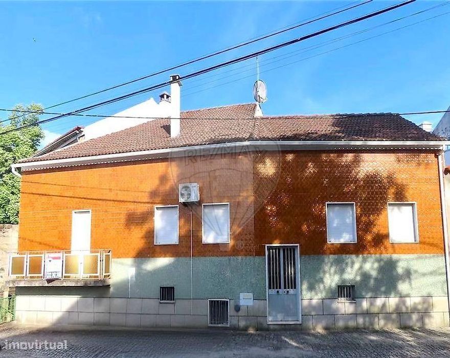 T3 Detached House for Sale
