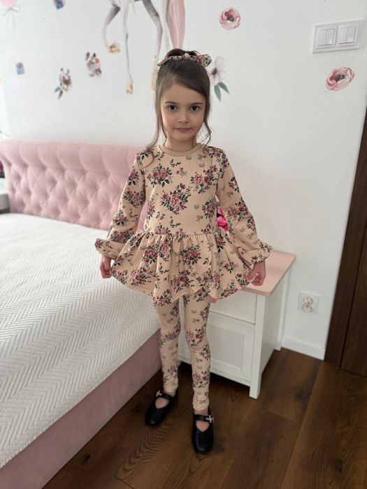 Nowa tunika w kwiaty beżowa la mia 128