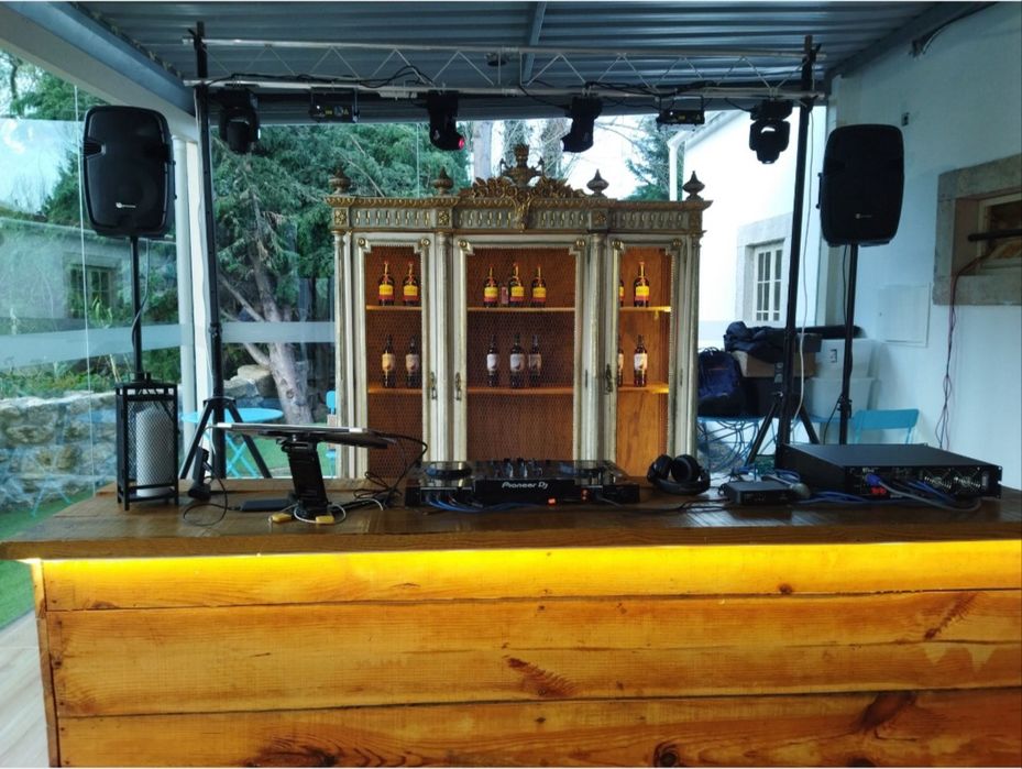DJ / Som /Luzes / todo o tipo de eventos