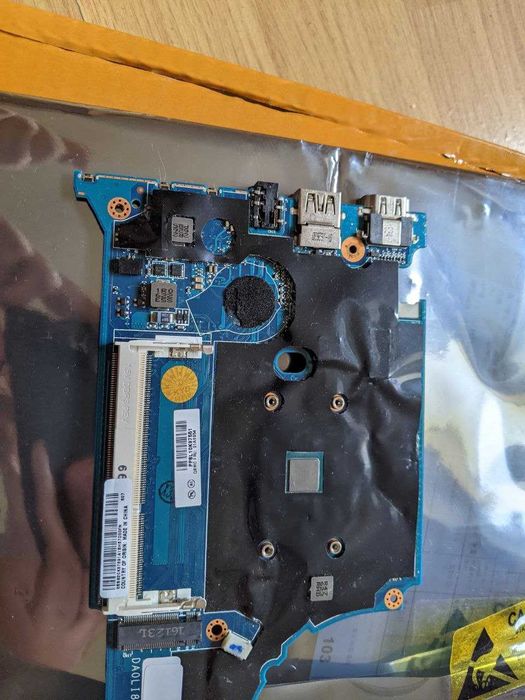 Lenovo ThinkPad Yoga 11e материнська плата DA0LI8MB6F0 Rev:F НОВА