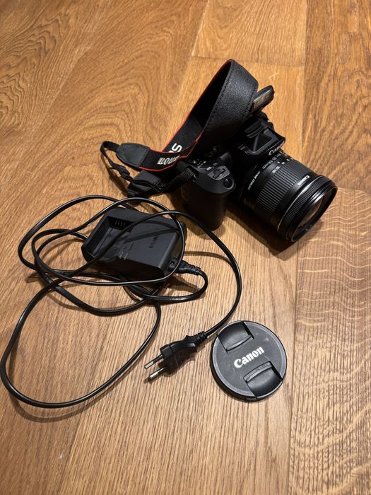 Canon EOS 250D + 3 lens