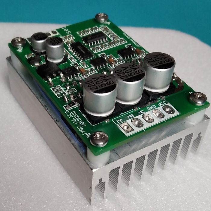 Драйвер для моторов без датчиков хола  400W  36V
10-36V
До 16A
400W