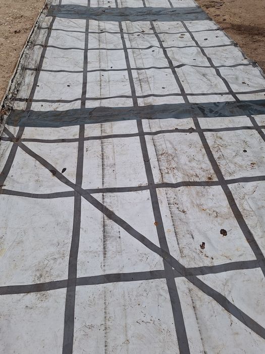 Plandeki z naczepy 3m x 8m / 3m x 13,40m