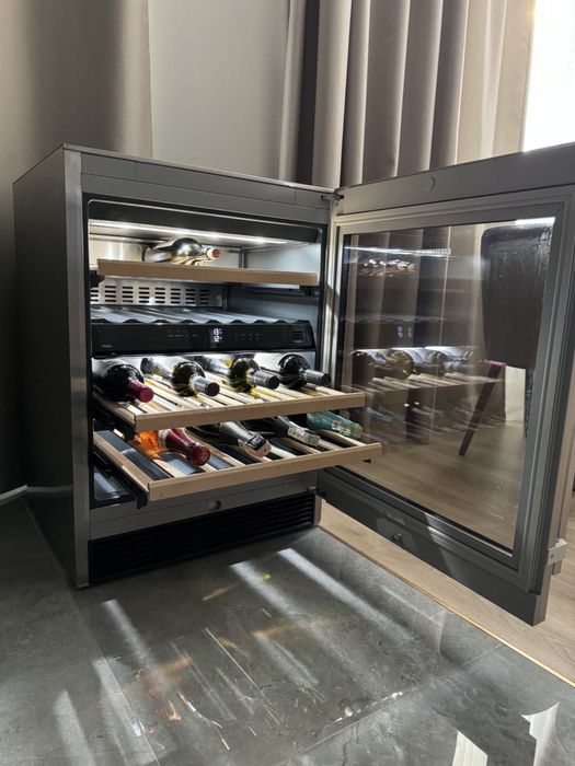 Liebherr WTes 1672 Шафа для вина Стан ідеальний